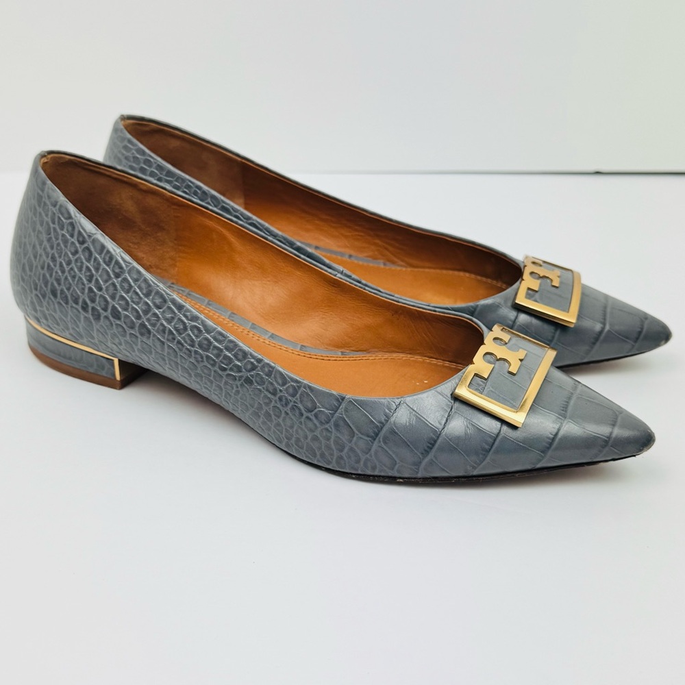 Tory Burch Gigi Pointed-Toe Flats in a grey, croc-embossed leather. Size 8M.